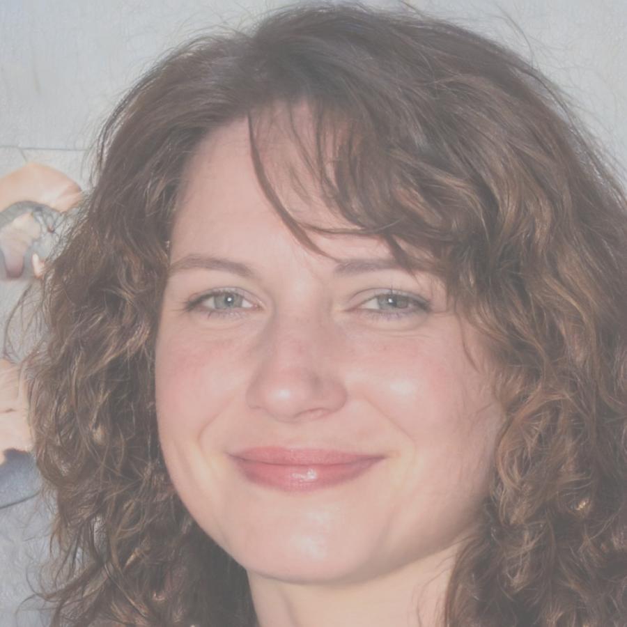 Instructora Ana Castillo